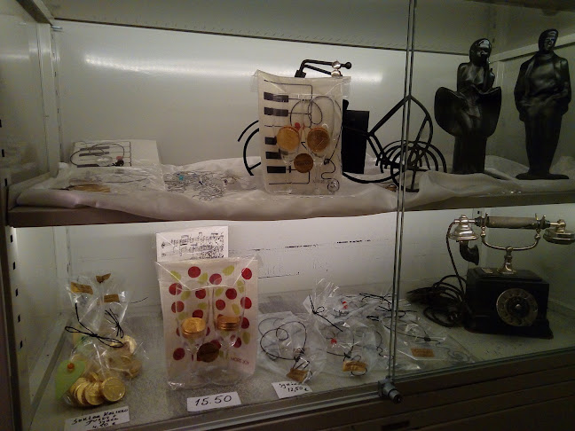 Raijanholvi juhla- ja lounasravintola, kahvila ja myymälä