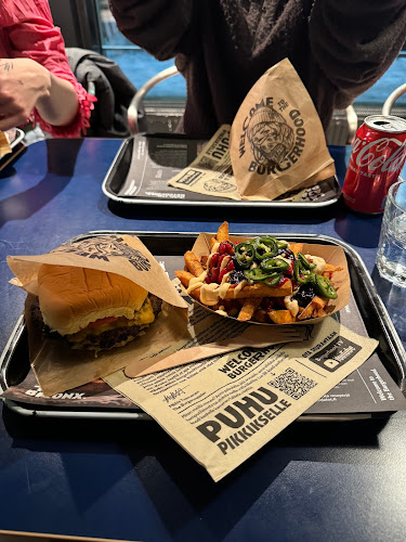 http://burgerjoint.fi/
