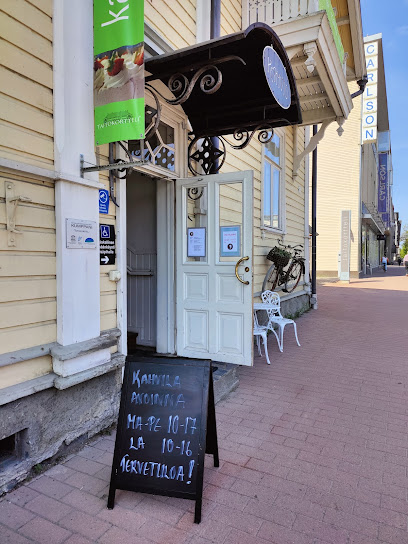 Kauppaneuvoksen kahvila