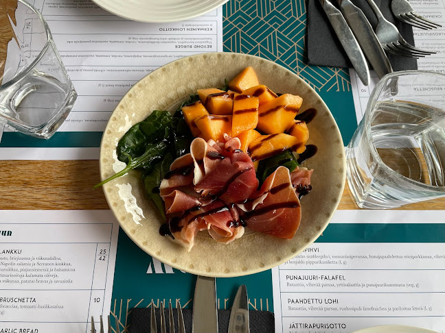 Comentarii opinii despre Kiila Food & Bar