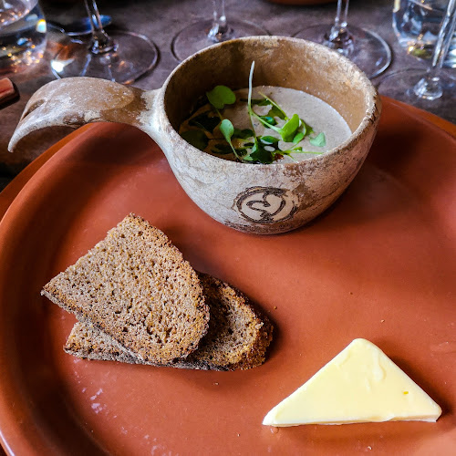 Comentarii opinii despre Piikatyttö