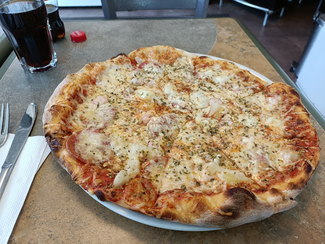Salama Pizzeria - Vantaa