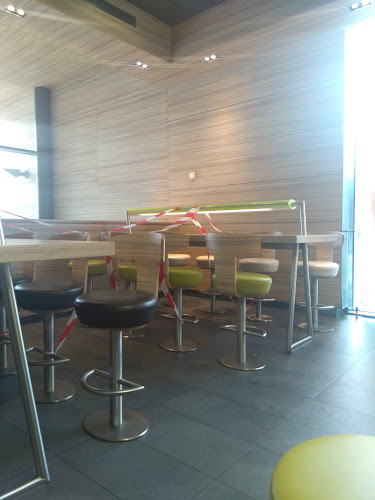 McDonald's Helsinki Teollisuuskatu - Ravintola-ala