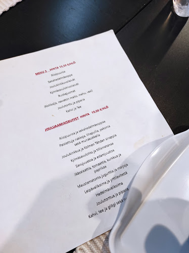 Opinii despre Kolme Tähteä în Oulu - Ravintola-ala