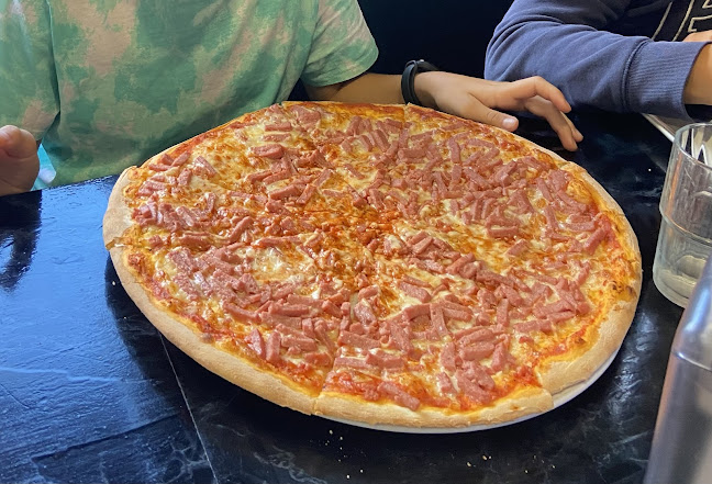 Napapiirintie 12, 96900 Rovaniemi