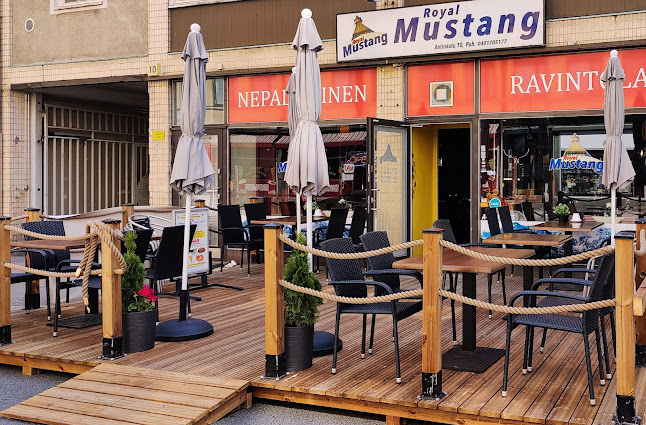 Royal Mustang - Ravintola-ala