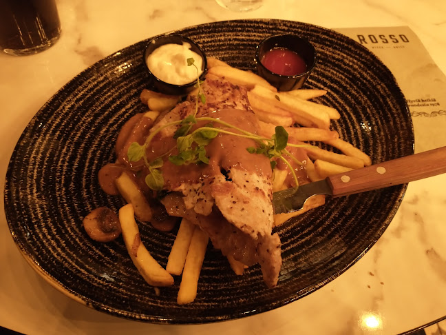 Rosso Iso Omena, Espoo