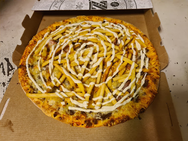 https://pizza-online.fi/ravintolat/rauma/kappeliluhdan-kebabpizzeria/?utm_medium=organic&utm_source=google&utm_campaign=GoogleMyBusinessWebsiteLink