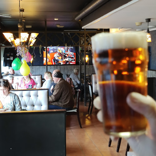 Comentarii opinii despre Naukkaava Käki