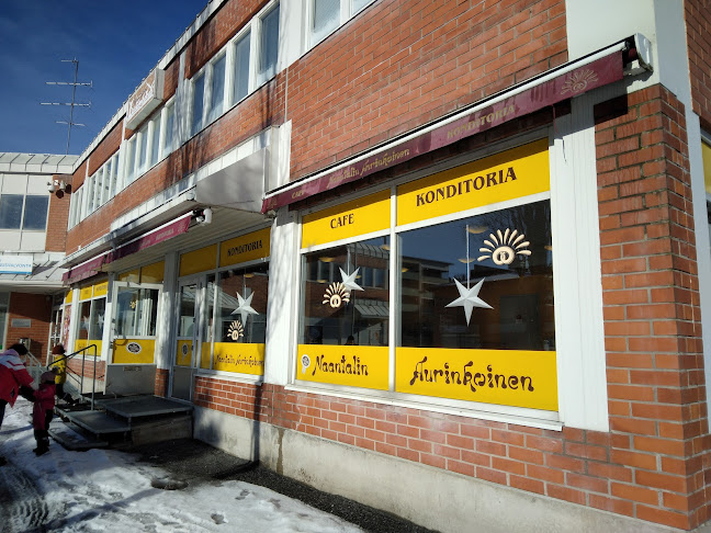 Naantalin Aurinkoinen Puntarikatu - Ravintola-ala