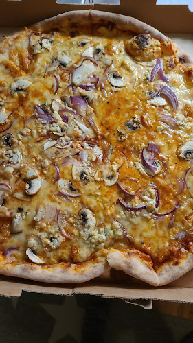 Comentarii opinii despre Castello Kebab Pizzeria