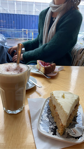 Opinii despre Kahvila Päijänne în Helsinki - Ravintola-ala