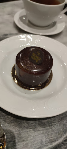 https://www.fazer.fi/fazer-cafe/kahvilat/karl-fazer-cafe/