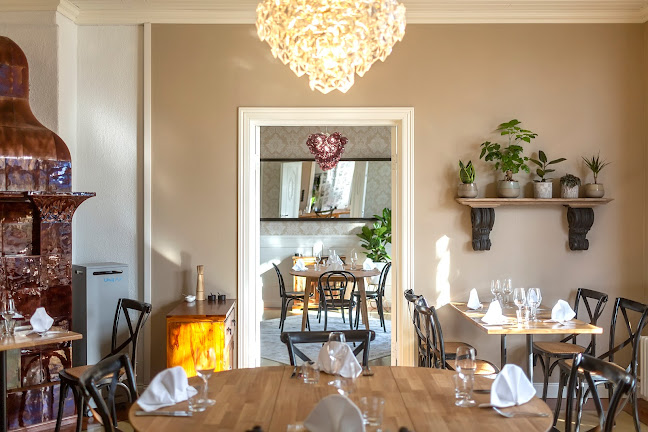 Ravintola Villa Lilla - Ravintola-ala