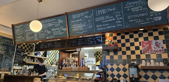 Comentarii opinii despre Café Tin Tin Tango