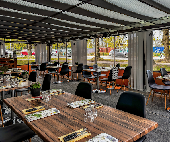 Ravintola Coussicca - Ravintola-ala