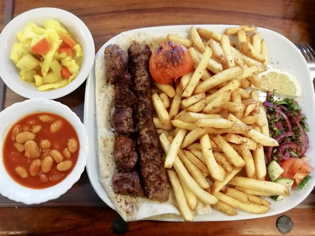 Ravintola Newroz - Ravintola-ala