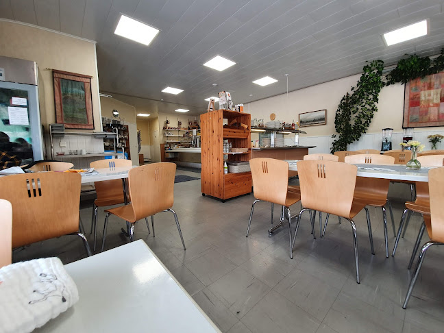 Leipomo-Kahvila Kiireen Raja - Ravintola-ala