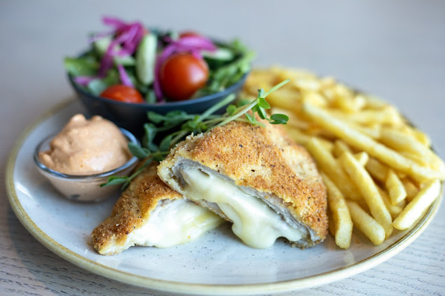 Comentarii opinii despre Mathildan Marina