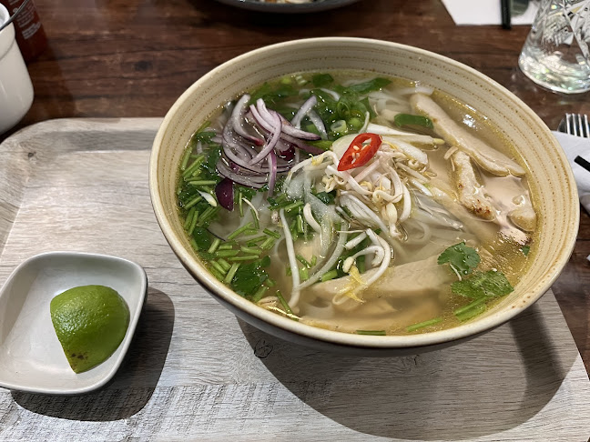 Comentarii opinii despre Phin Coffee