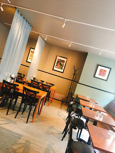 Mei Lin Sichuan & Vegetarian Restaurant - Ravintola-ala