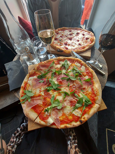 Bricco Annankatu Open Times