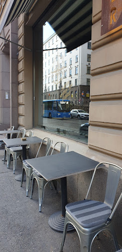 Skiffer Viiskulma - Ravintola-ala