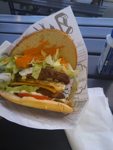 Harrin Grilli-Kahvio oy - Ravintola-ala