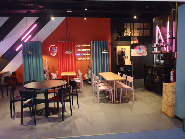 Naughty Brgr Sello - Ravintola-ala