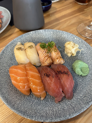 Karu Izakaya - Ravintola-ala