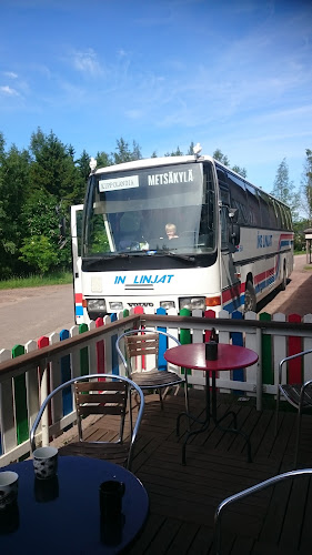 Kahvila-Baari Huvikumpu - Metsäkylä