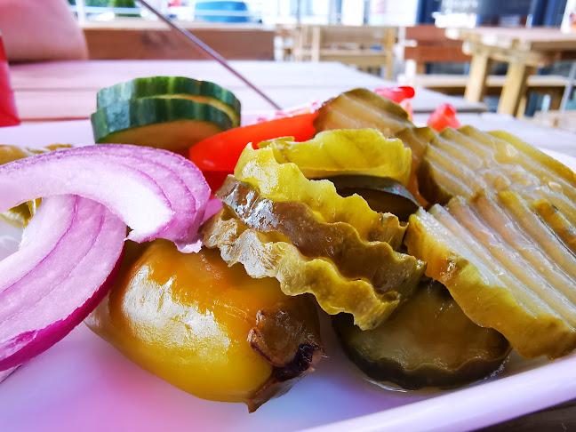 Opinii despre Länsi kebab & pizzeria în Turku - Ravintola-ala