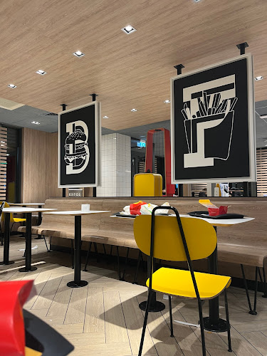 McDonald's Tampere Jäähovi - Ravintola-ala