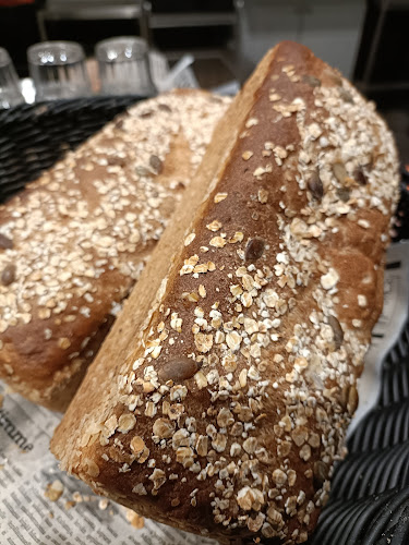 Comentarii opinii despre Konewerstas Cafe & Restaurant