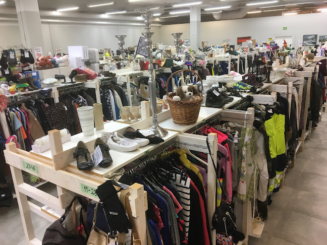 Tacci Second Hand verkkokauppa & kirpputori