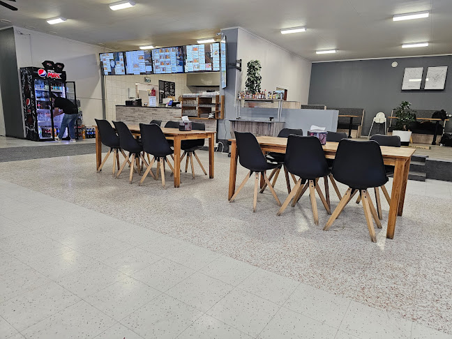 Comentarii opinii despre Halikon Kebab-Pizzeria