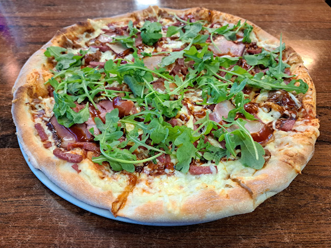 Malmintorin Pizzeria - Helsinki