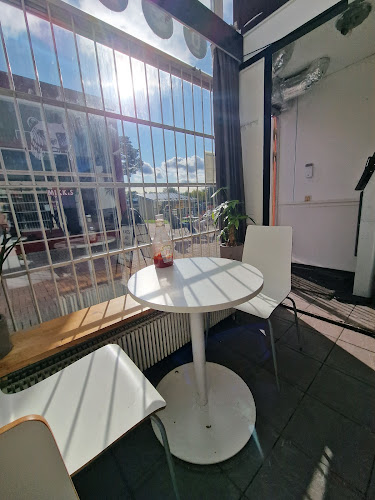 Opinii despre Shoku burger Vuorikatu în Helsinki - Ravintola-ala