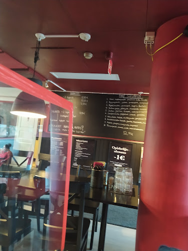 Pizzeria Roihu - Ravintola-ala