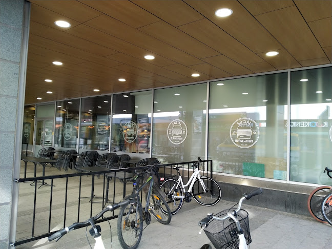 Social Burgerjoint Oulu Open Times