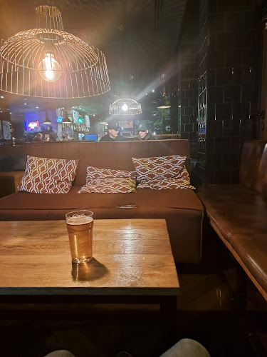 Opinii despre Bar Edison în Turku - Ravintola-ala