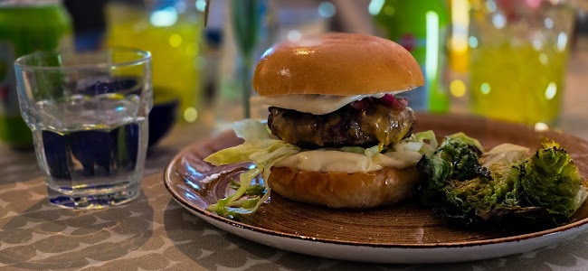 Opinii despre Köpmans Café & Restaurant, Bed & Breakfast în Nauvo - Ravintola-ala