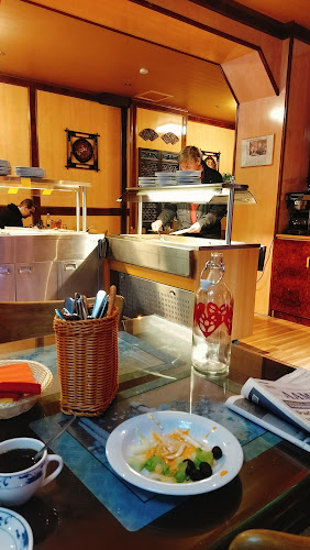 Comentarii opinii despre Golden Source