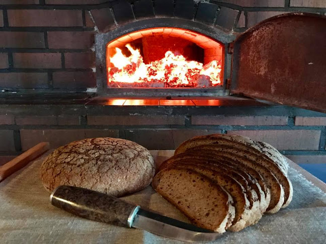 Mannisen Kotileipomo Oy - Ravintola-ala