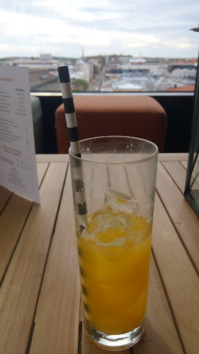 Walo Rooftop Bar - Turku