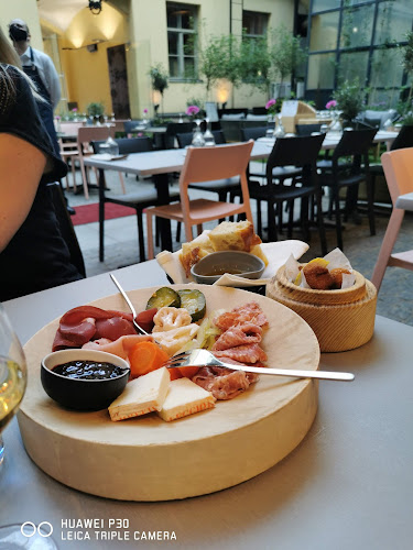 Comentarii opinii despre Fiasco?