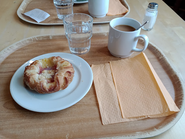 Opinii despre Utajärven Leipomopalvelu Oy în Utajärvi - Ravintola-ala