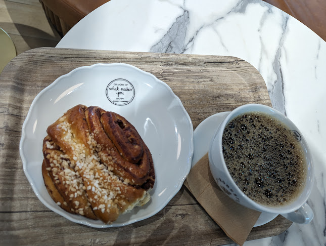 Robert’s coffee Bubbles Corner - Helsinki
