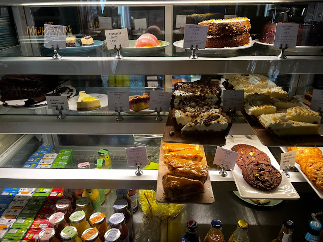 Tarvaspää Cafe Zoceria Open Times