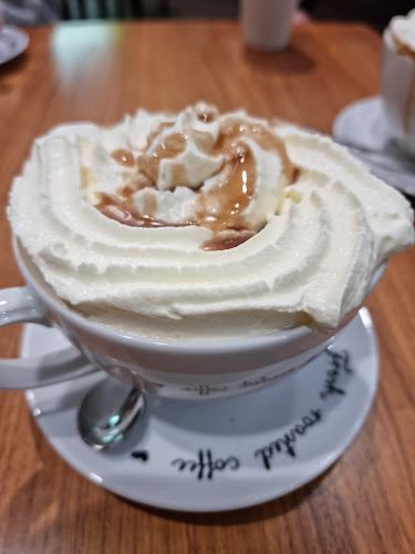 Robert’s Coffee Tornio Open Times